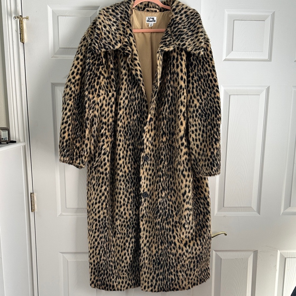 Vintage-Inspired Leopard Faux Fur Teddy Coat - Animal Print